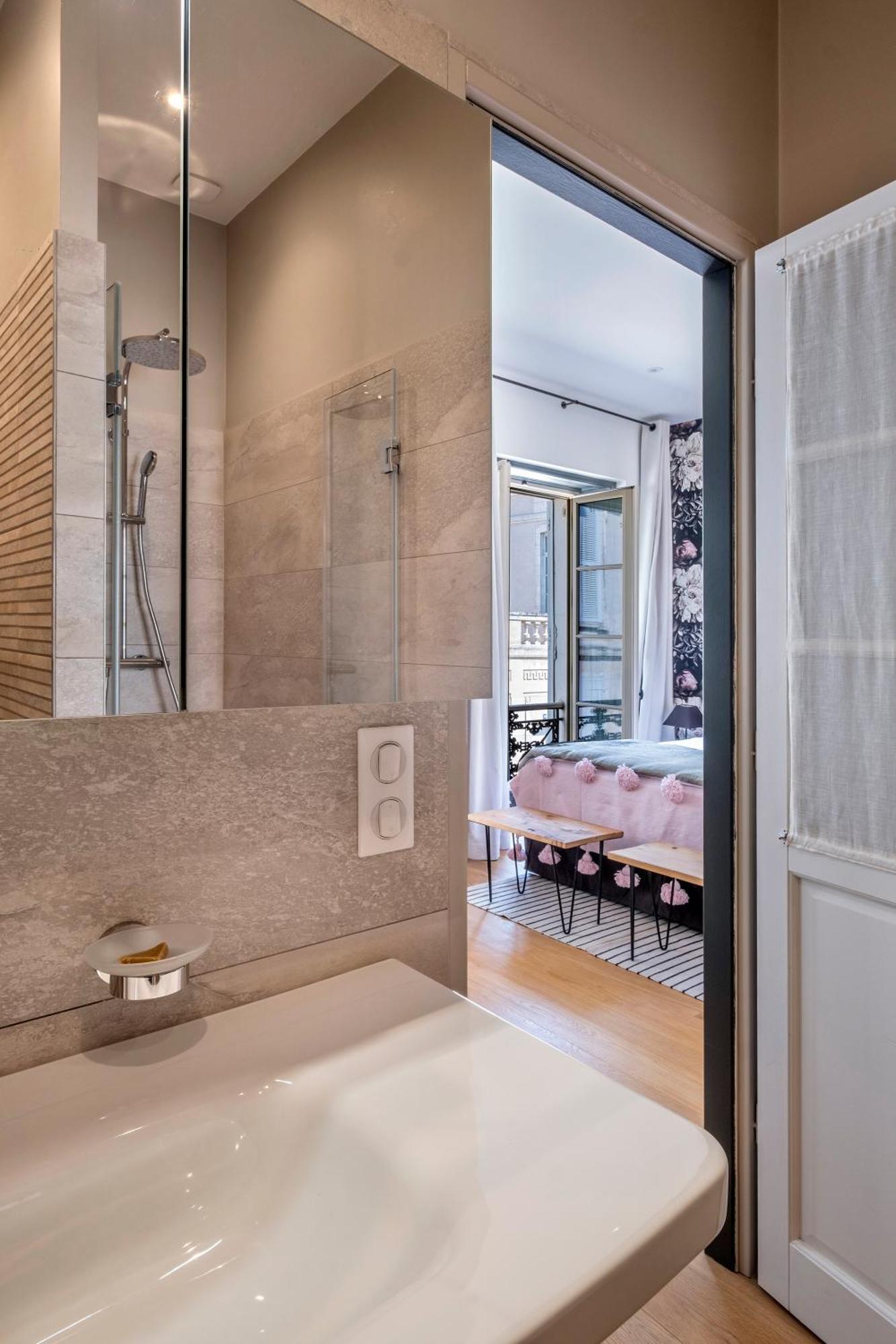 Escale Rochelaise B&B, Spa Bain Nordique Et Sauna Tonneau Ла-Рошель Экстерьер фото